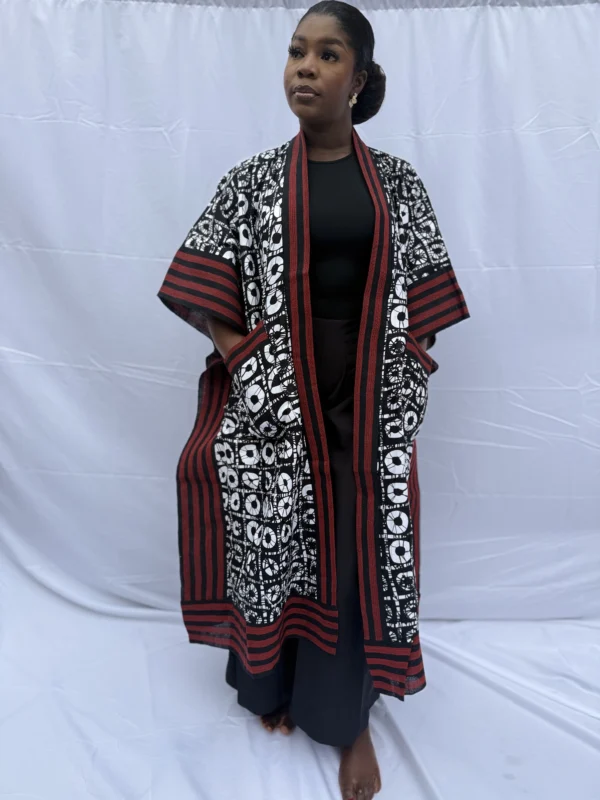 Ewà Kimono – Monochrome Edge